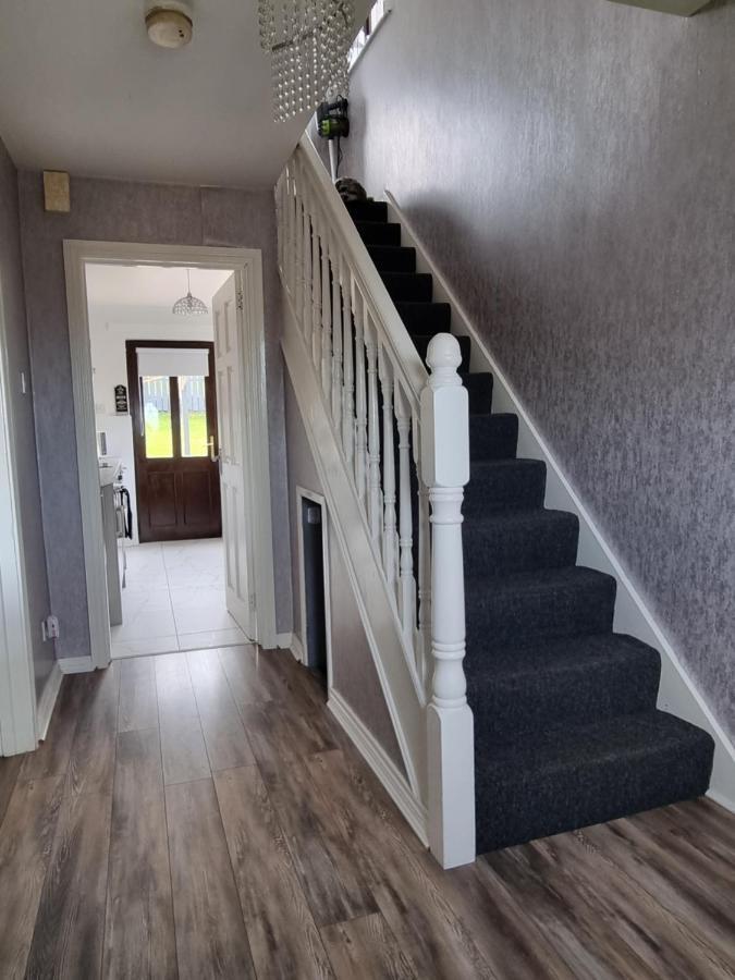 Private Room City Skyline And Mountain Views Close Too Belfast Centre And Airports Free Parking Extérieur photo